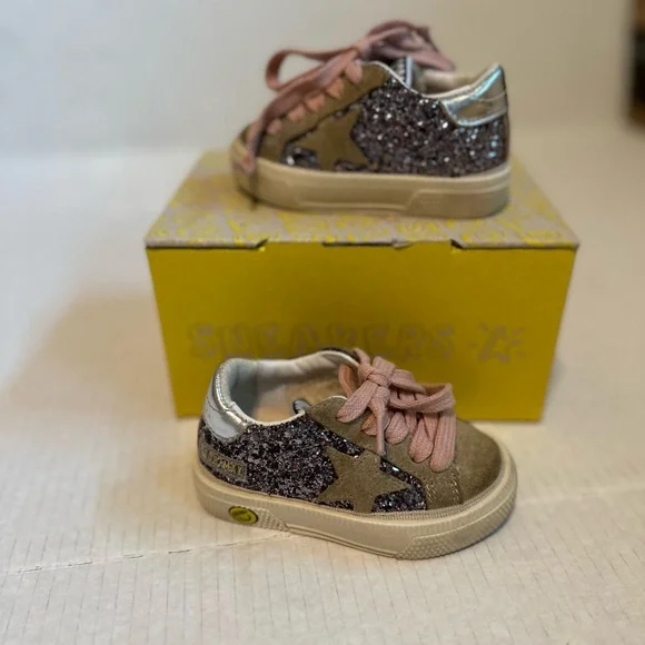 Rose Gold GG ,like new!